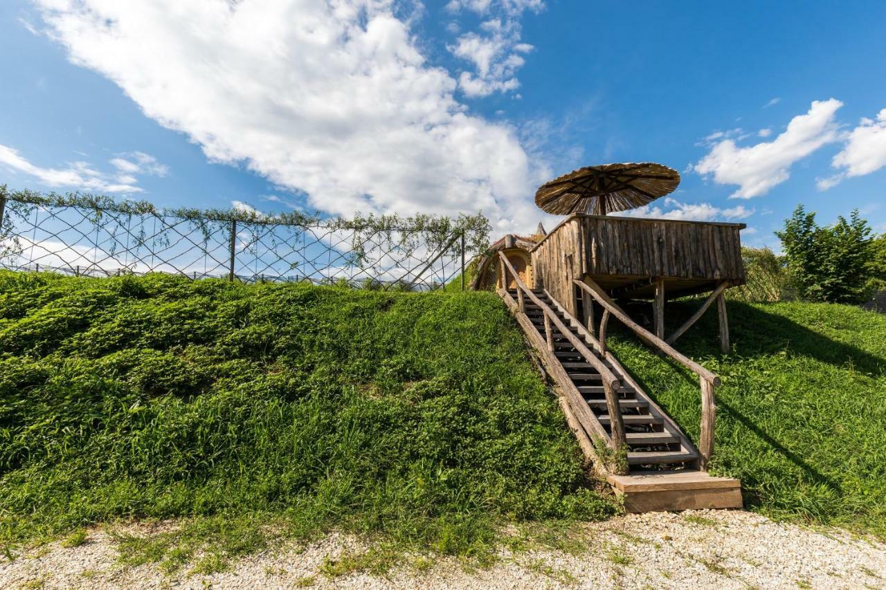 Apartma Zemljanka Ljutomer ภายนอก รูปภาพ